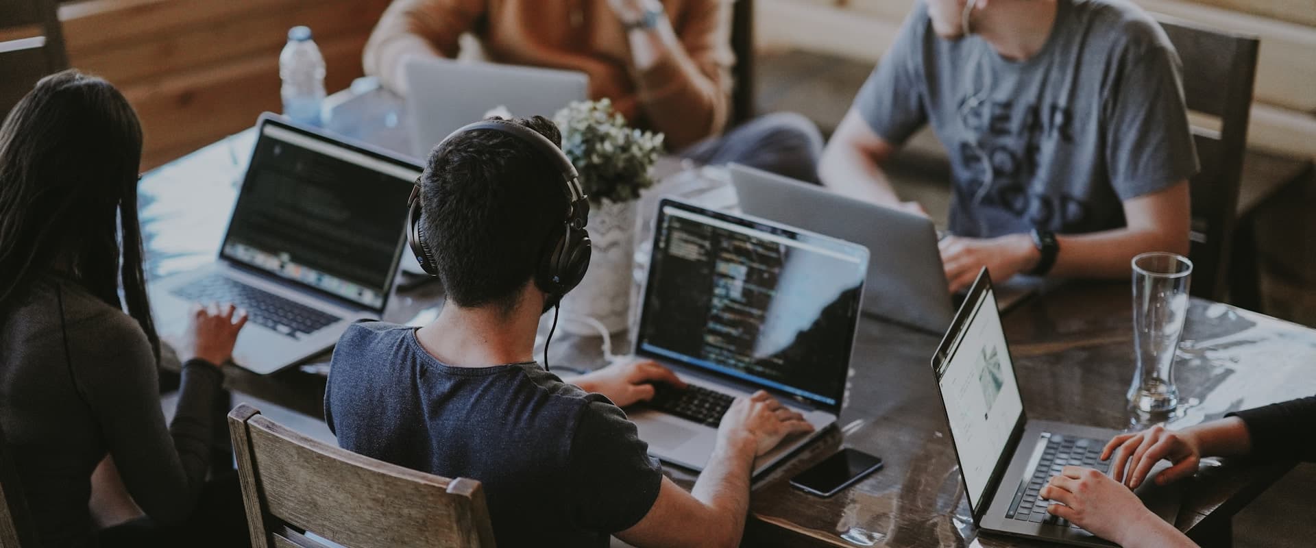 Careers at Groenewold IT Solutions – teamwork in software development